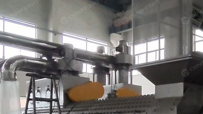 秦風(fēng)機械解決方案:廢舊塑料瓶拆包及標簽去除
